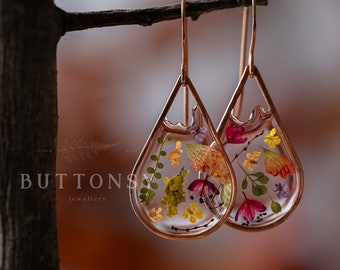 Autumn Flowers and Leaves Clear Resin Teardrop Earrings