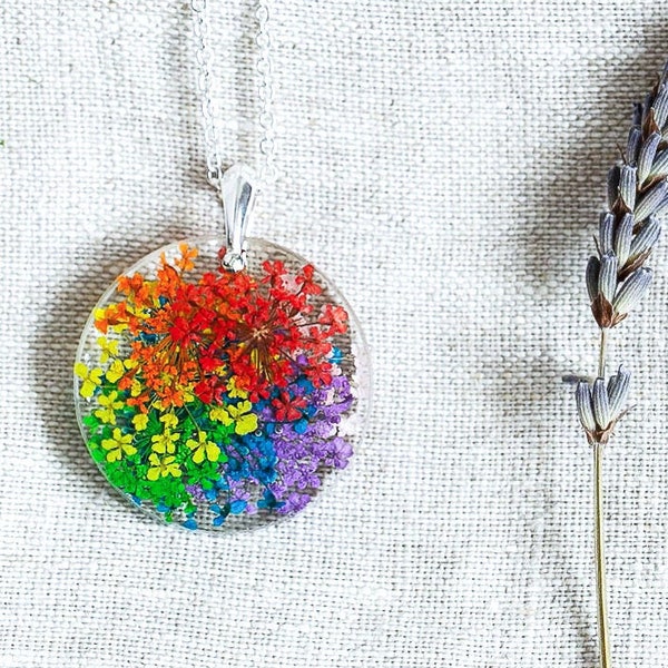 Real Flower Necklace / Rainbow Lace Flowers - Circle / Botanical Jewelry / Pressed Flower Necklace / Wildflower Necklace / Gifts for Her