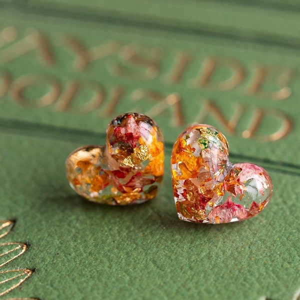 Autumn Earrings / Four Seasons / Earring Studs / Pressed Flower Earrings / Thanksgiving Jewelry / Resin Earrings / Resin Jewellery