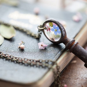 Antique Key Necklace with Real Flowers image 2