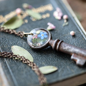 Antique Key Necklace with Real Flowers image 3