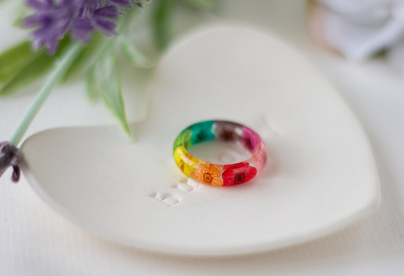 Real Flower Ring / Rainbow Blossom / Pressed Flower Jewelry / Gifts for Her / Resin Ring / Real Flower Jewelry / Resin Jewelry / Rainbow image 4