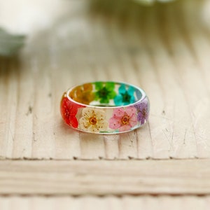 Real Flower Ring / Rainbow Blossom / Pressed Flower Jewelry / Gifts for Her / Resin Ring / Real Flower Jewelry / Resin Jewelry / Rainbow image 3