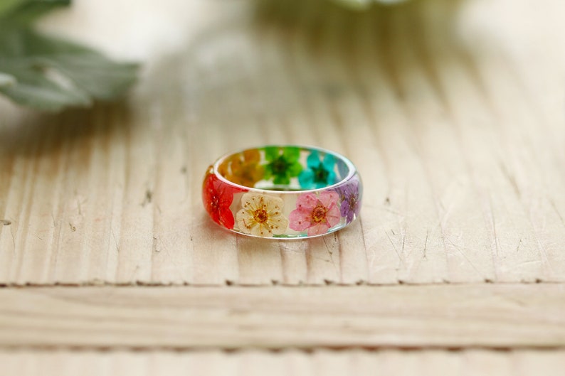 Real Flower Ring / Rainbow Blossom / Pressed Flower Jewelry / Gifts for Her / Resin Ring / Real Flower Jewelry / Resin Jewelry / Rainbow image 3