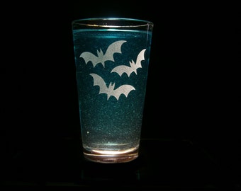 Flutter Bat Cutie Mark - Pint Glass