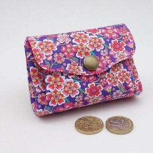 Monedero de tela Liberty morado y rosa, monedero pequeño con tres compartimentos