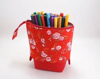 Pop up standing pencil case, scarlet red Petit Pan french fabric, japanese inspiration