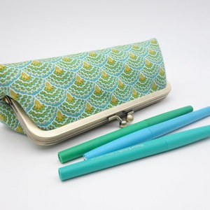 Kisslock pencil case Blue, green and golden scallops Closure through long metal frame for easy acces to contents image 5