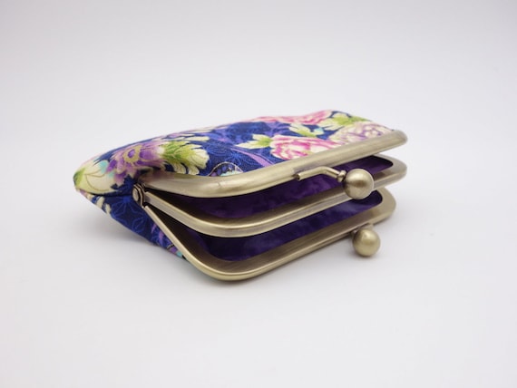 Porte-monnaie à fermoir retro, sections pour cartes et monnaie - Main Image