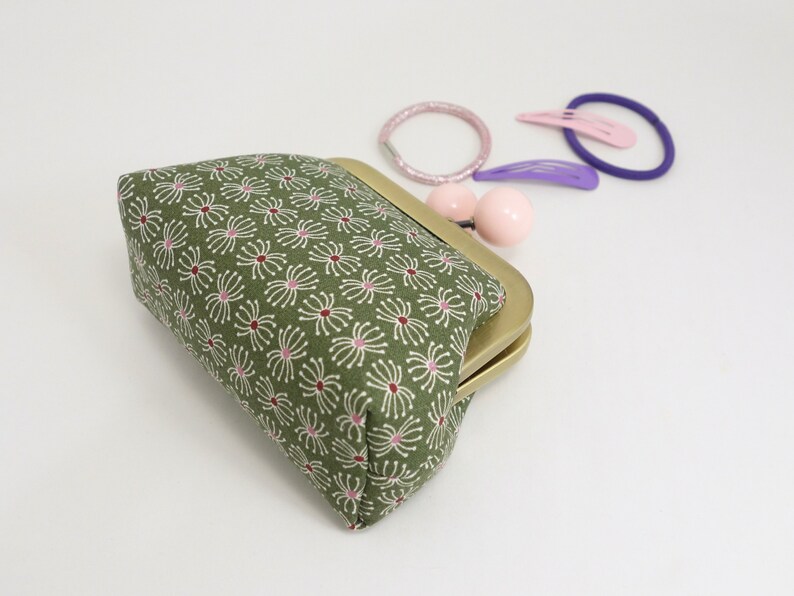 Little kisslock purse with big bobbles small multipurpose storage Kaki and light pink
