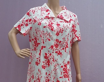 Vintage 1960s Red & White Floral Knit Shift Dress Short Sleeve Sheath Dress