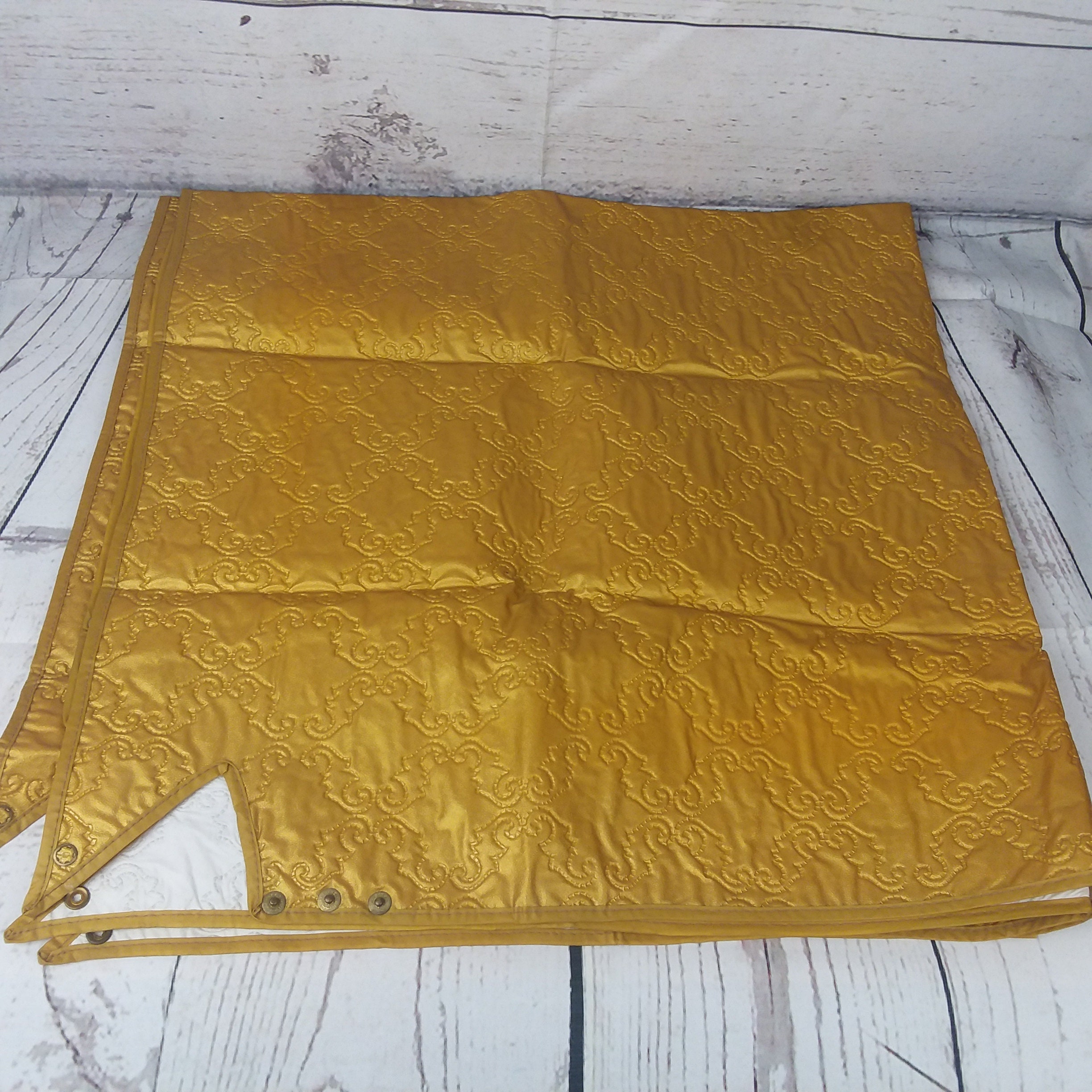 Vintage Quilted Card Table Cover Gold Vinyl Corner Snaps 40 X 40