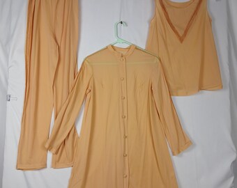 Vintage Hollywood Vassarette 3 Piece Pajama and Robe Set Tan Size 32