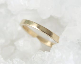 Gold wedding ring, Gold Wedding Band, solid 14K Gold Woman's Ring, Wedding Ring, Thin Gold Ring, Gift for Her, handmade eco friendly