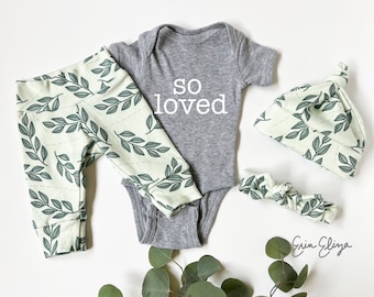 Baby coming home outfit, So loved baby, Gender neutral coming home outfit, baby gift gender neutral, Gender neutral outfit baby