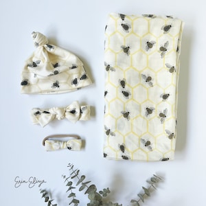Bee baby gift, bee baby shower, honey bee swaddle, little honey bee coming home outfit, gender neutral bee gift, bee muslin swaddle image 2
