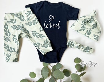 So loved baby coming home outfit, Gender neutral coming home outfit, baby gift gender neutral, Gender neutral outfit baby