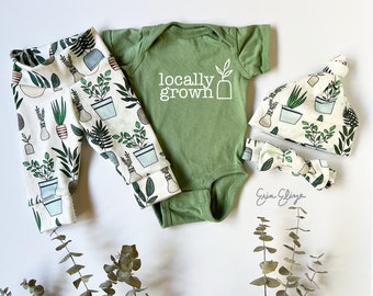 Plant Baby Outfit: Sage Green Bodysuit Plant Print Set