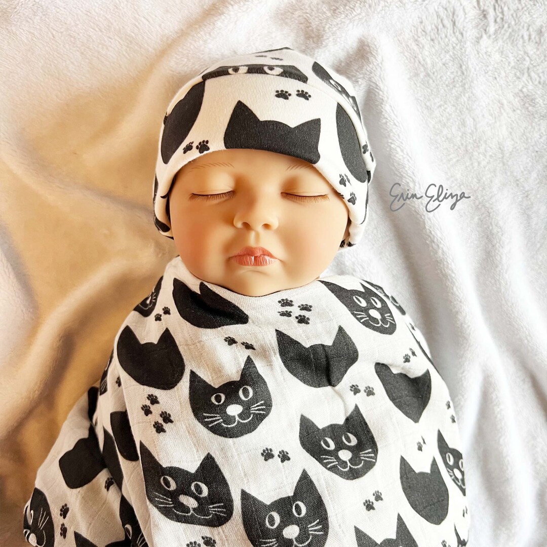 Cat Baby Gifts, Cat Baby Swaddle, Cat Lovers Baby Gift, Gender Neutral Cat Baby, Cat Baby
