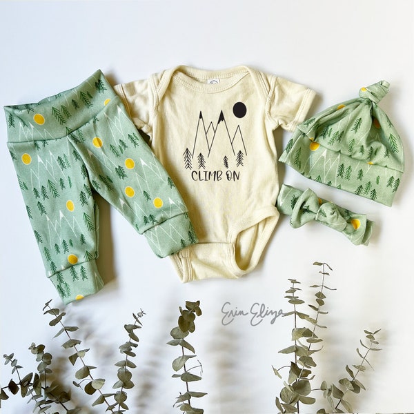 Climbing baby gift, Mountain climbing baby, Nature baby, Climbing gift, Mountain baby gift, Adventurer baby gift, Coming home outfit baby