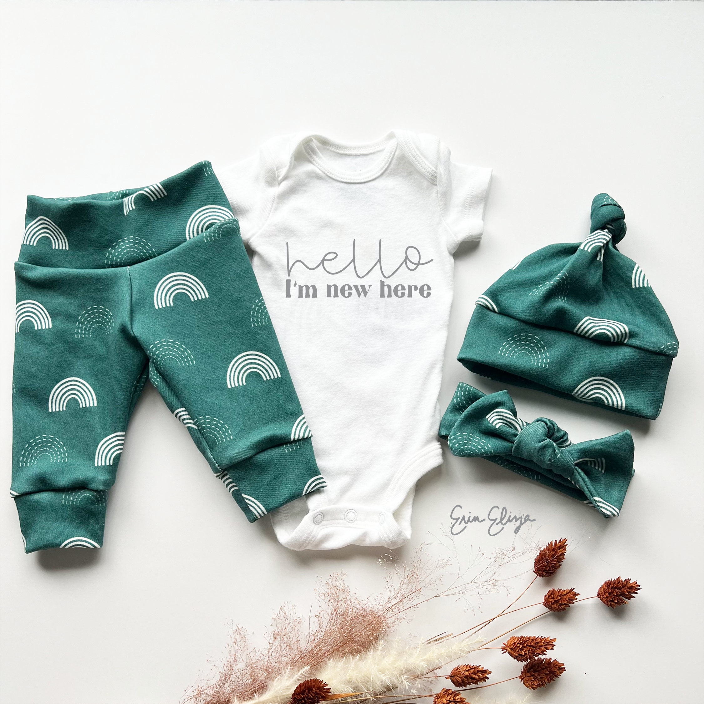 Gender neutral coming home outfit hotsell