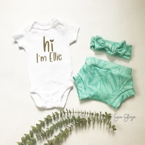 Baby girl gift, Baby girl coming home outfit bloomer