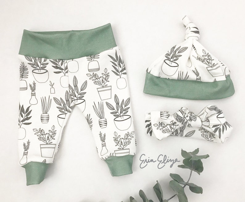 Plant baby shower gift Plant lady gift for baby Botanical baby Plant life baby Gender neutral Baby plant gift Plant baby gift