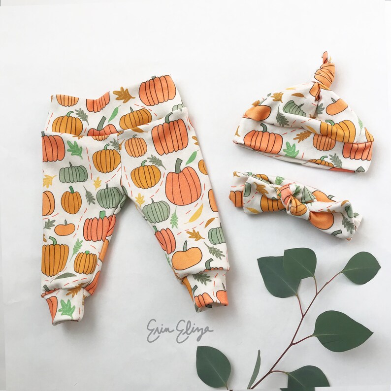 October baby gift gender neutral fall baby outfit pumpkin outfit baby happy fall baby Happy fall y/'all baby outfit Fall baby outfit
