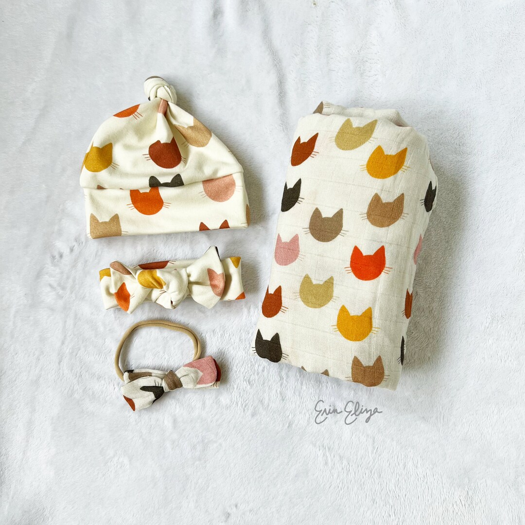 Cat Baby Blanket, Cat Baby, Cat Lovers Baby Gift, Gender Neutral Cats