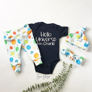 Hello Universe, Outer space baby pants, Planet baby pants, Astronomer baby pants, Astronaut baby pants, Space baby gift, Planets baby gift