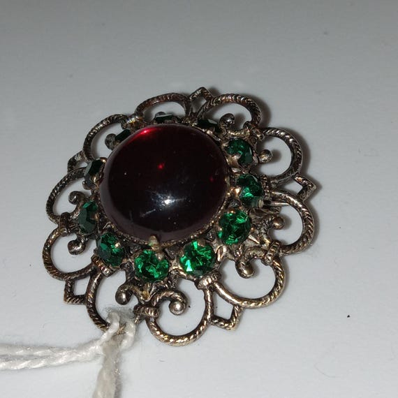 VTG Brooch - Intricate Design Pin with Ruby Red a… - image 3