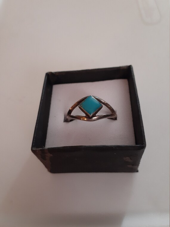 VTG Dainty Sterling & Turquoise Ring