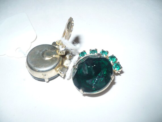 VTG Radiant Emerald Green Stones Clip on Earrings - image 2