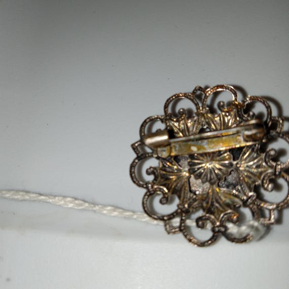 VTG Brooch - Intricate Design Pin with Ruby Red a… - image 11