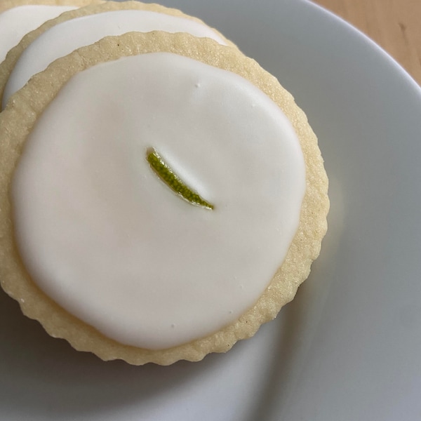 The Nilsson (Coconut Shortbread with Key Lime Glaze)