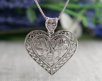 Handmade Silver Heart Pendant Necklace, 925 Sterling Silver Artisan Crafted Filigree Ornate Heart Pendant Necklace Jewelry Gifts Box for Her