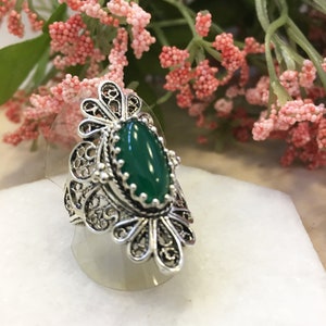 Green Agate Silver Ring,925 Sterling Silver Genuine Green Agate Artisan Crafted Filigree Cocktail Statement Ring Women Jewelry Gift Boxed