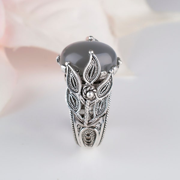 Genuine Gray Moonstone Silver Ring, 925 Sterling Silver Natural Authentic Gray Moonstone Artisan Filigree Oval Ring Women Jewelry Gift Boxed