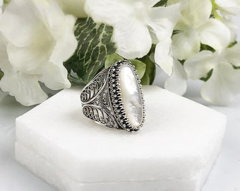 Natural White Mother of Pearl Silver Statement Ring, Sterling Silver Genuine White Mother of Pearl Filigree Elongated Ring Women Jewelry