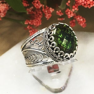 Alexandrite Silver Ring 925 Sterling Artisan Crafted Filigree Hand Made, 4.5 ct  Color Changing Gemstone Size: 5-12  Gift Boxed for her