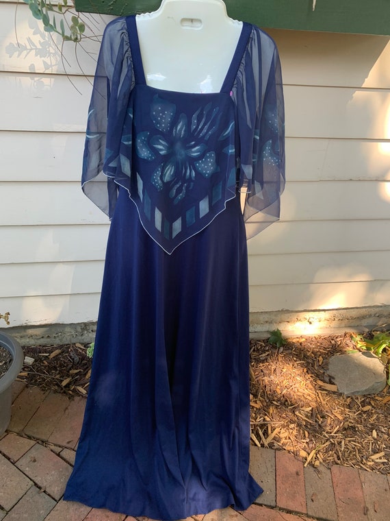 Gorgeous handpainted polyester and chiffon navy bl