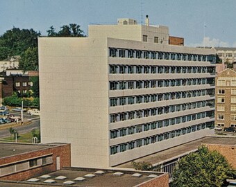 University of Washington, Seattle, Washington, Terry and Lander Residence Halls, vintage Postcard