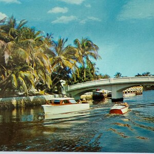 Un canal de la Venise de l'Amérique, Fort de France Carte postale vintage Lauderdale, Floride,