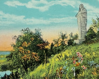 Black Hawk Monument on Eagle's Nest Bluff Along Rock River, De Kalb, Illinois, Vintage Postcard