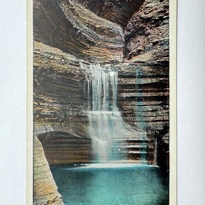 Rideau Cascade (cascade), Watkins Glen, New York, carte postale vintage