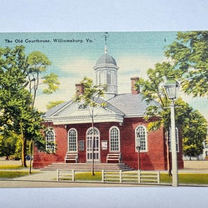 Carte postale l'ancien palais de justice de la rue Duke of Gloucester, Williamsburg, Virginie, vintage