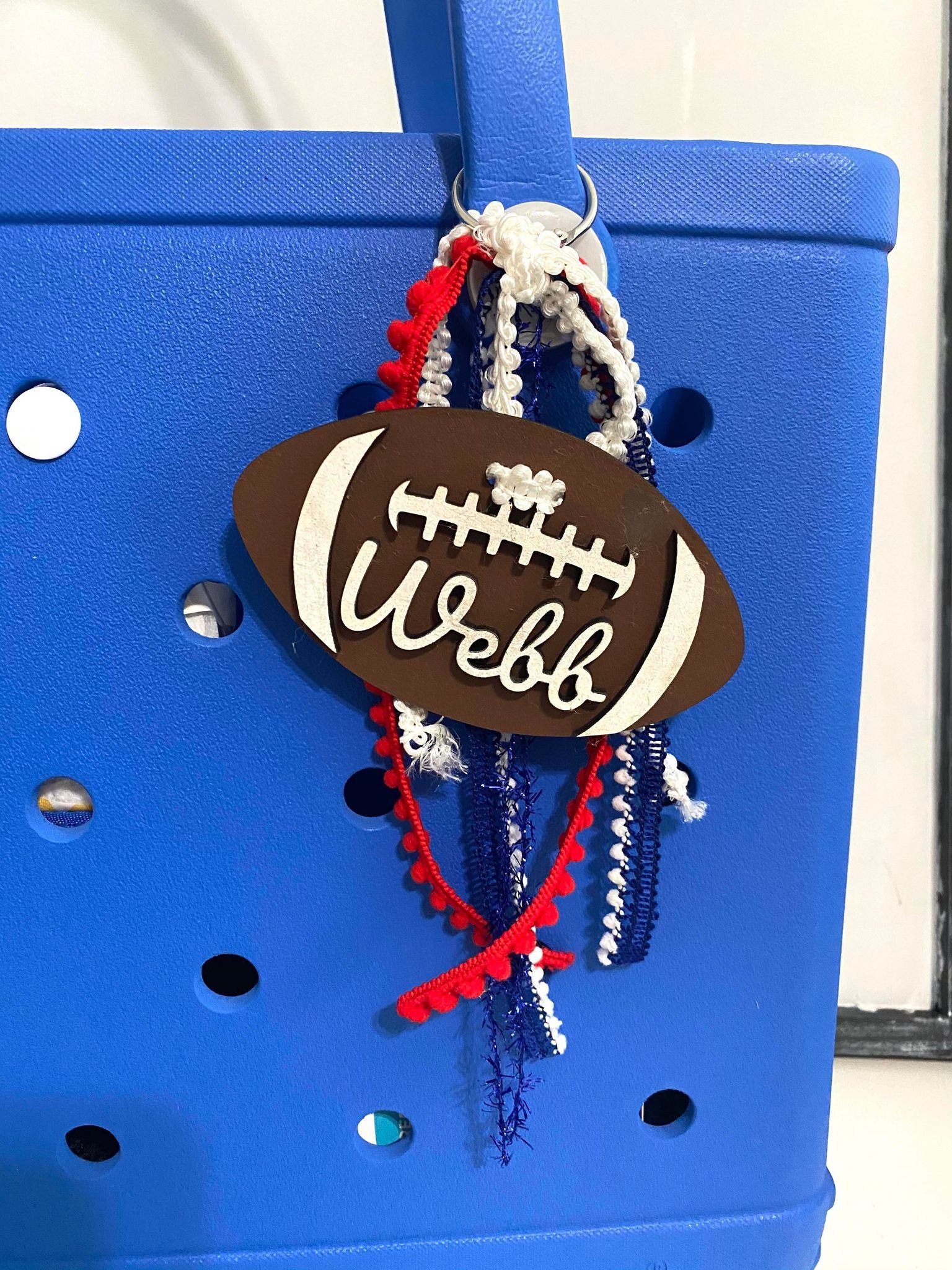 Football Mama Charm, Fußballtasche oder Auto Charm, Football Mom Anhänger, personalisierter Taschenanhänger, personalisierter Sportanhänger, Namensanhänger, Taschenanhänger,