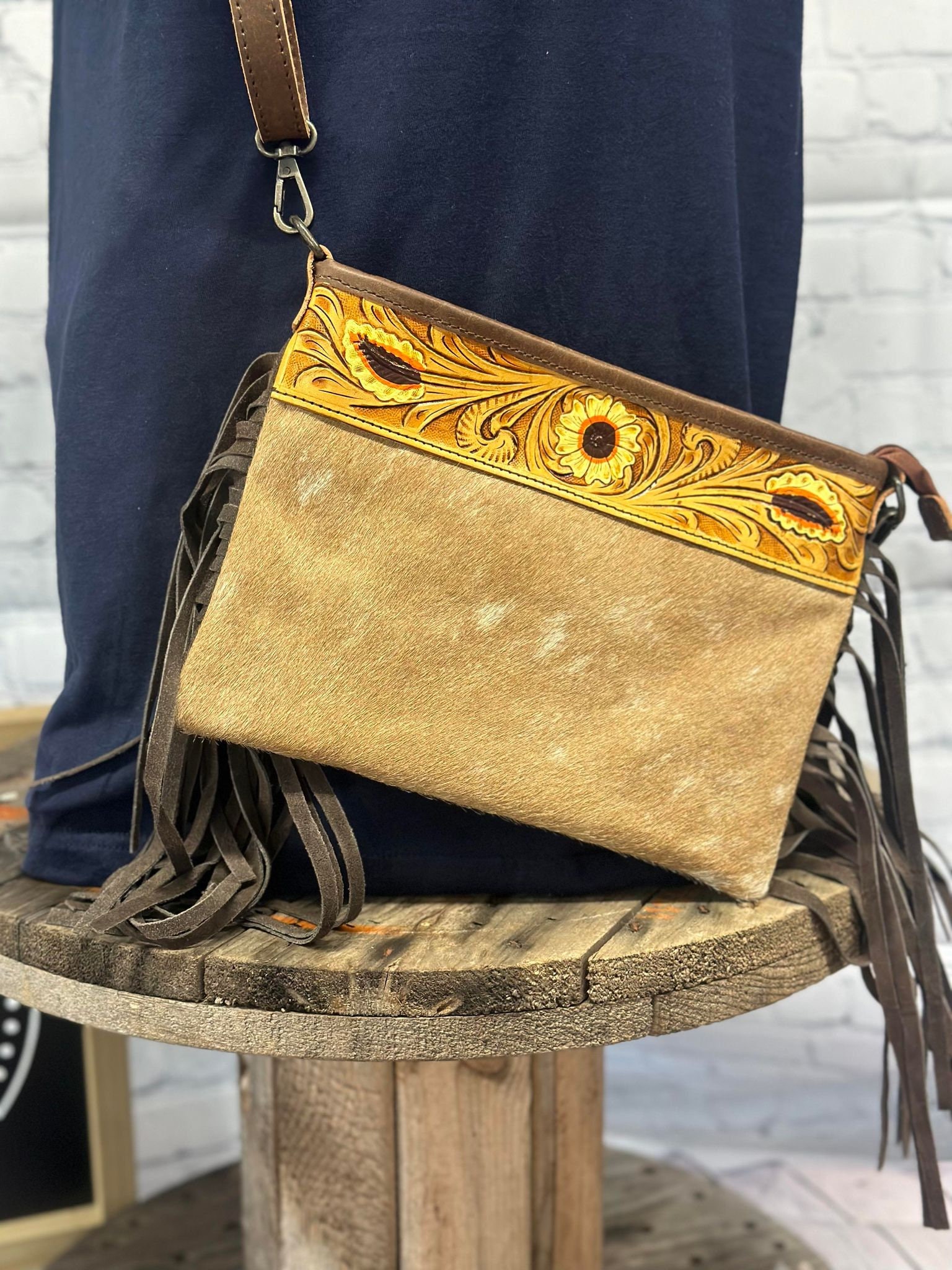 Vintage Boho Loves Louis - Cashmere & Camo  Western bags purses, Vintage  boho, Western purses