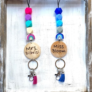 Teacher Lanyard, Teacher Appreciation Gift, Custom Badge Lanyard, Personalized Badge Lanyard, Lanyard with Name, Beaded Lanyard