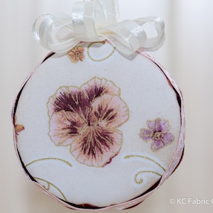 Quilted Flower Ornament - no sew quilted 3&quot; half ball ornament, fabric ornament